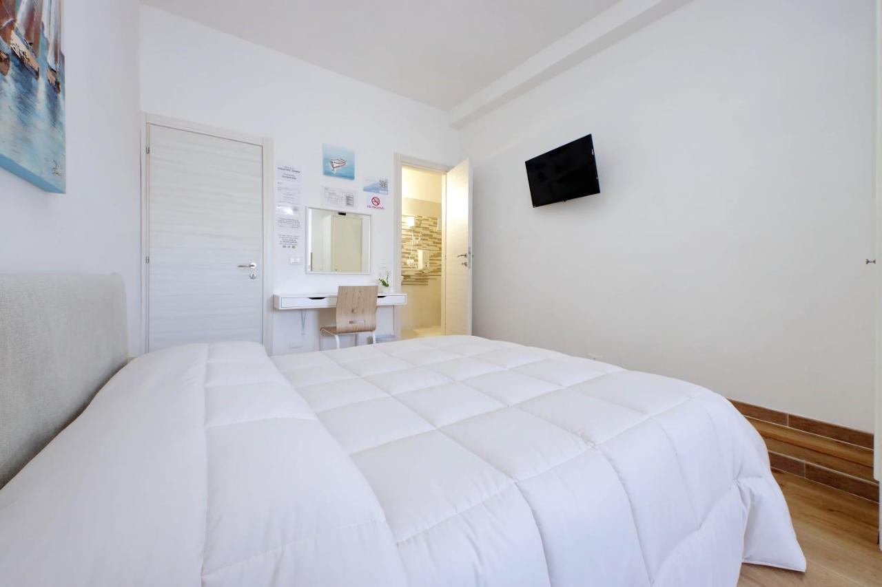 B&B Felicioni 피우미치노 외부 사진