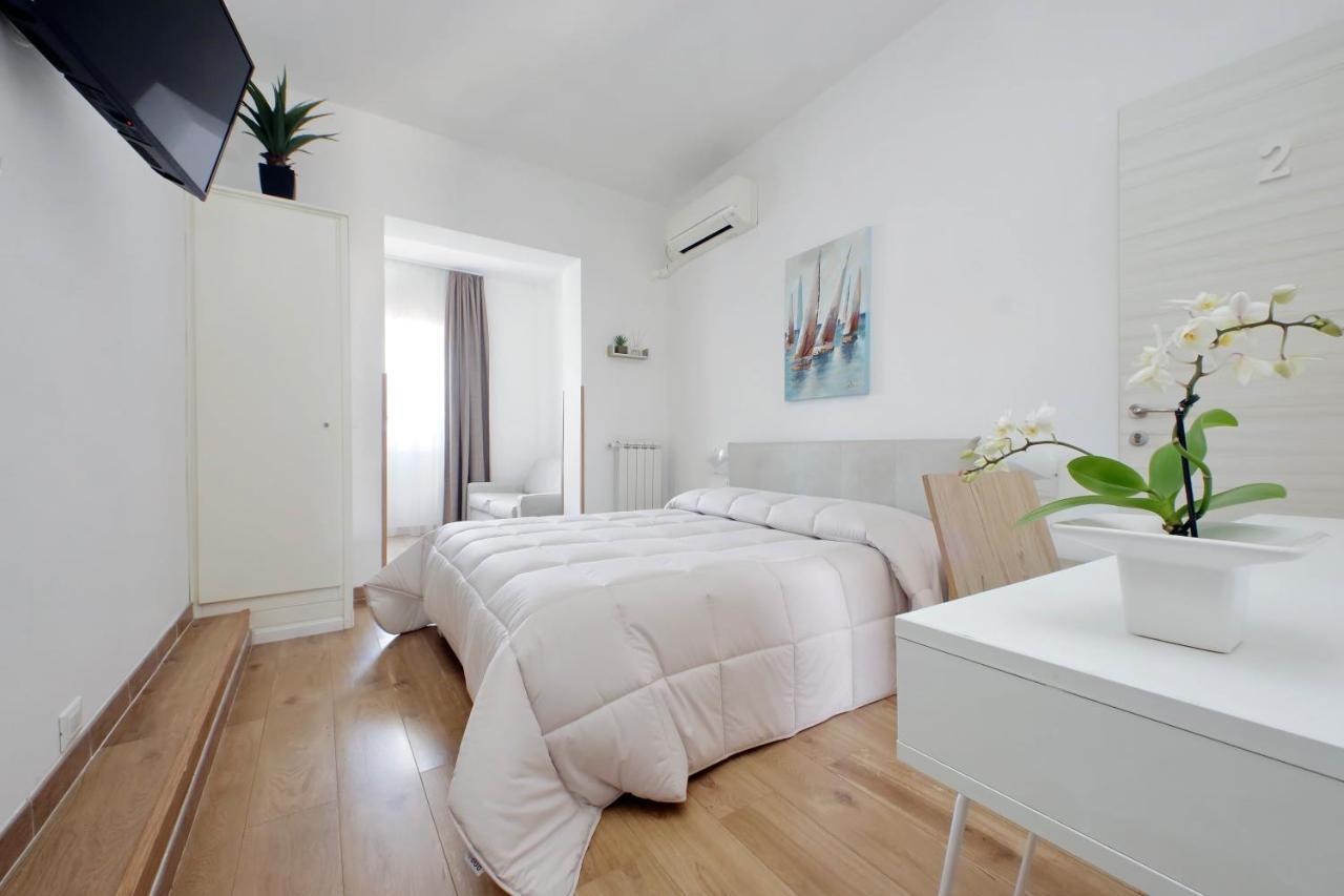 B&B Felicioni 피우미치노 외부 사진