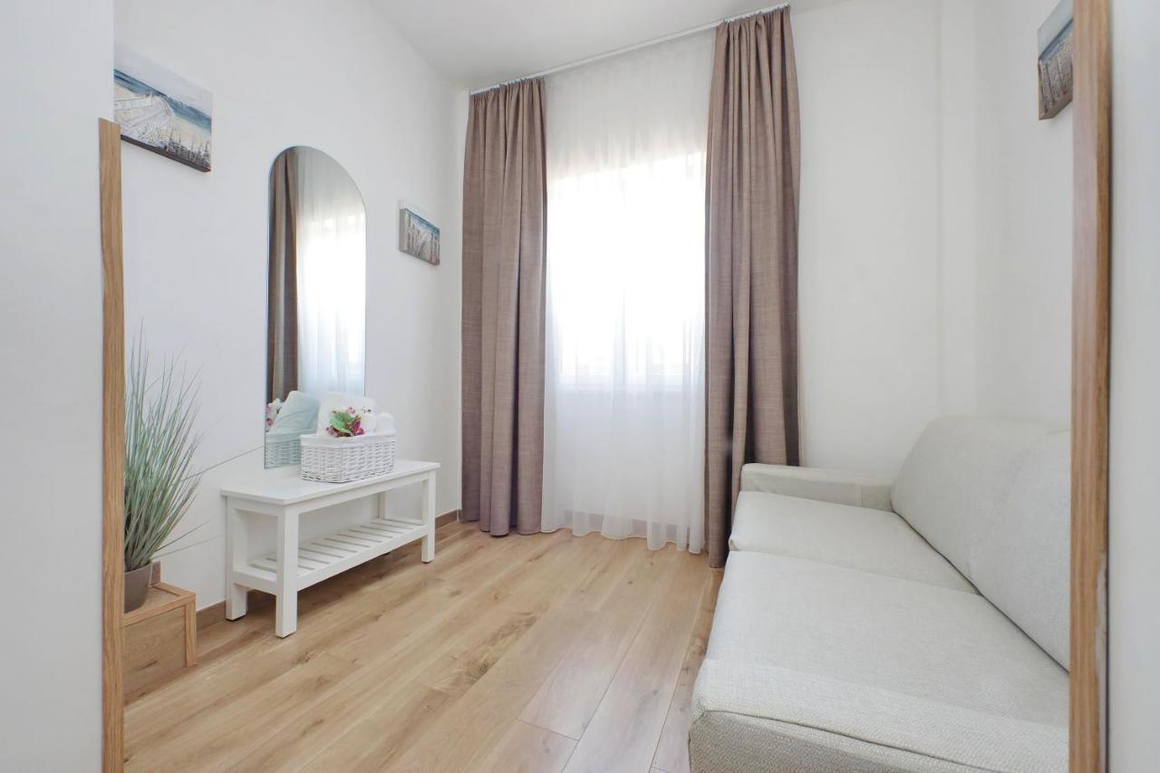 B&B Felicioni 피우미치노 외부 사진